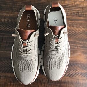 Breeze Urban Ultra Comfortable Shoes. Brown. US size 10 EU size 43.